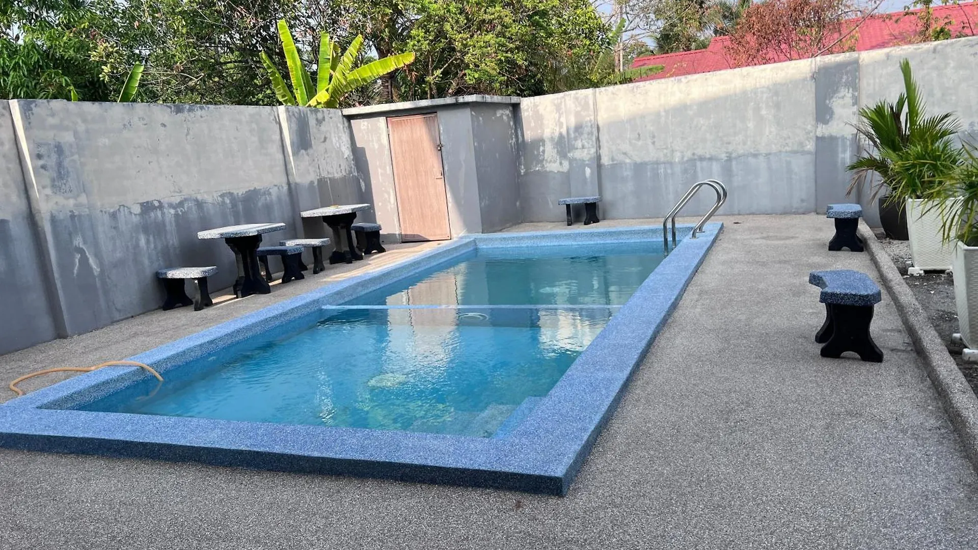 Oyo 90967 Homestay Chalet Warisan Siti Padang Mat Sirat Malaysia